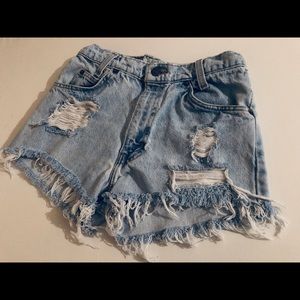 Vintage Levi’s shorts